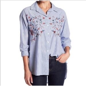 beach lunch lounge Blue and White Pinstripes Embroidered Button Up, Small